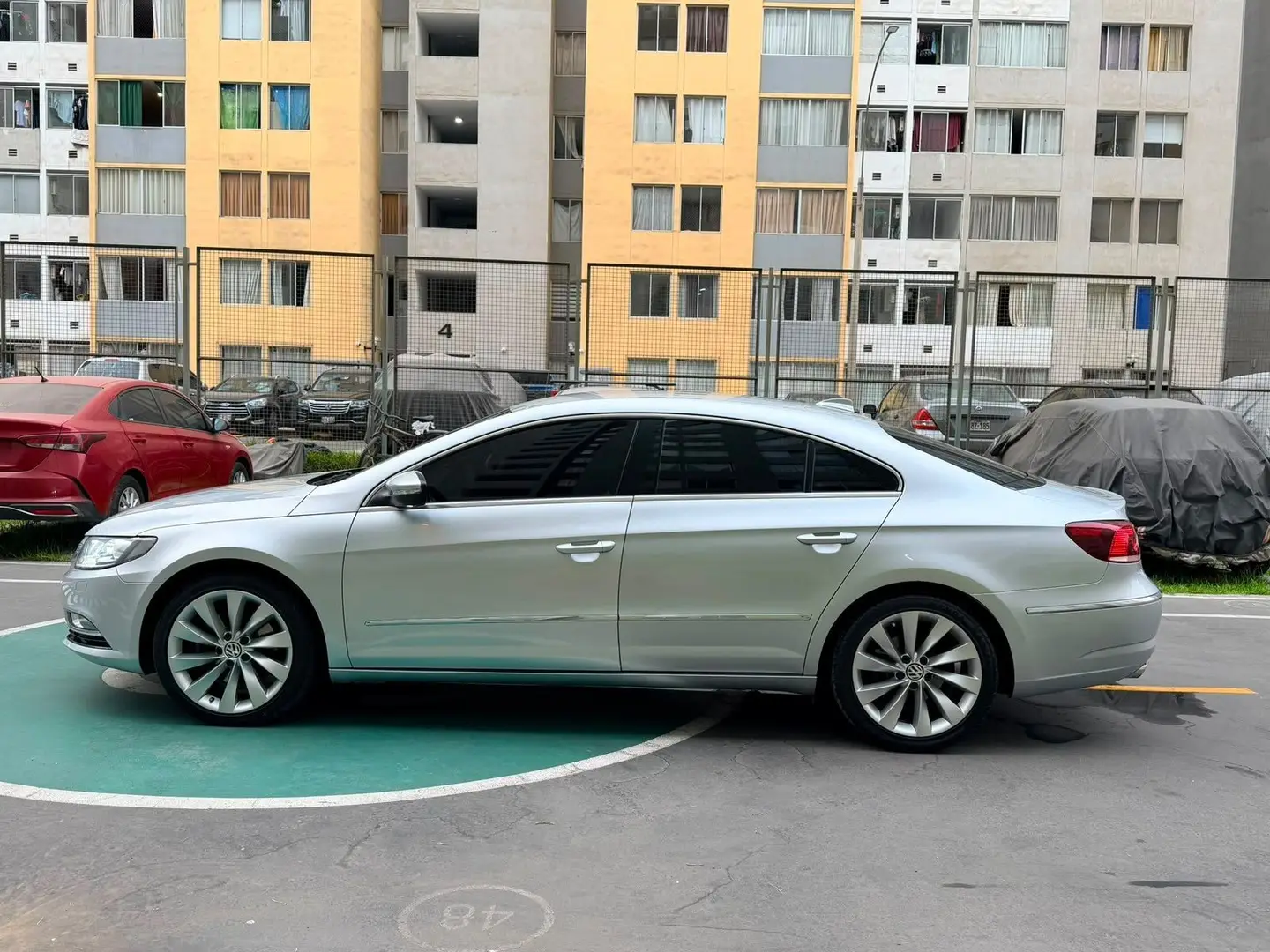 Volkswagen Passat CC 2014