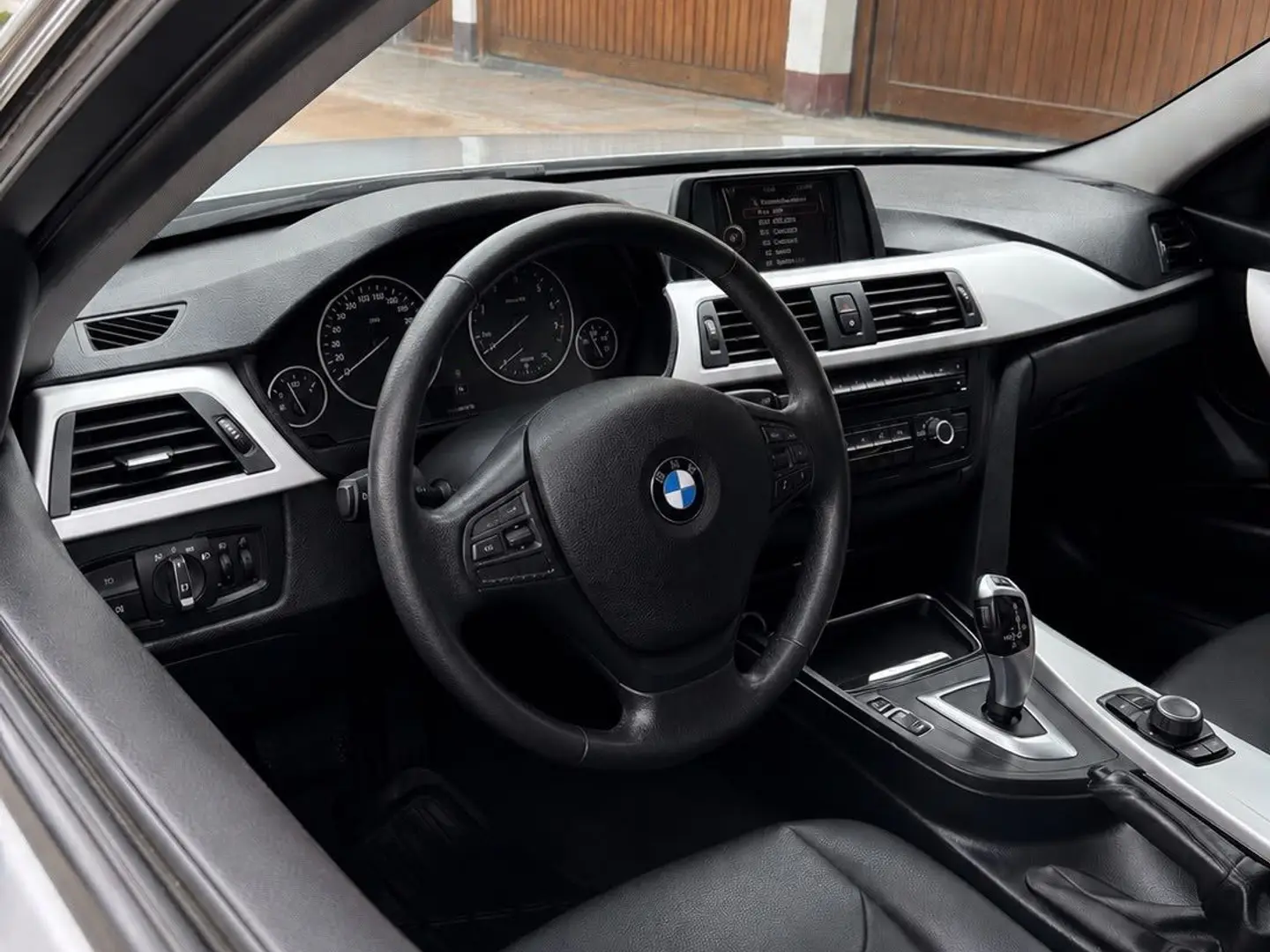 BMW 316 i 2013