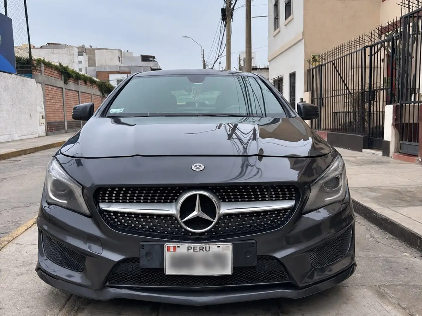 Mercedes Benz CLA 200 2015