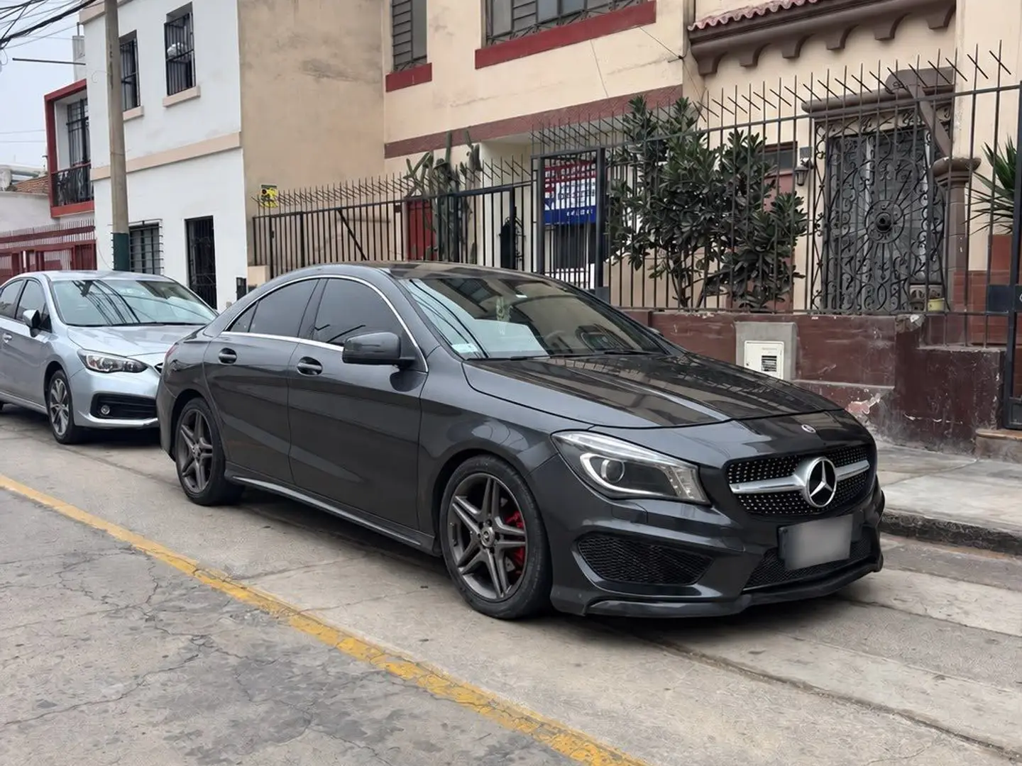 Mercedes Benz CLA 200 2015
